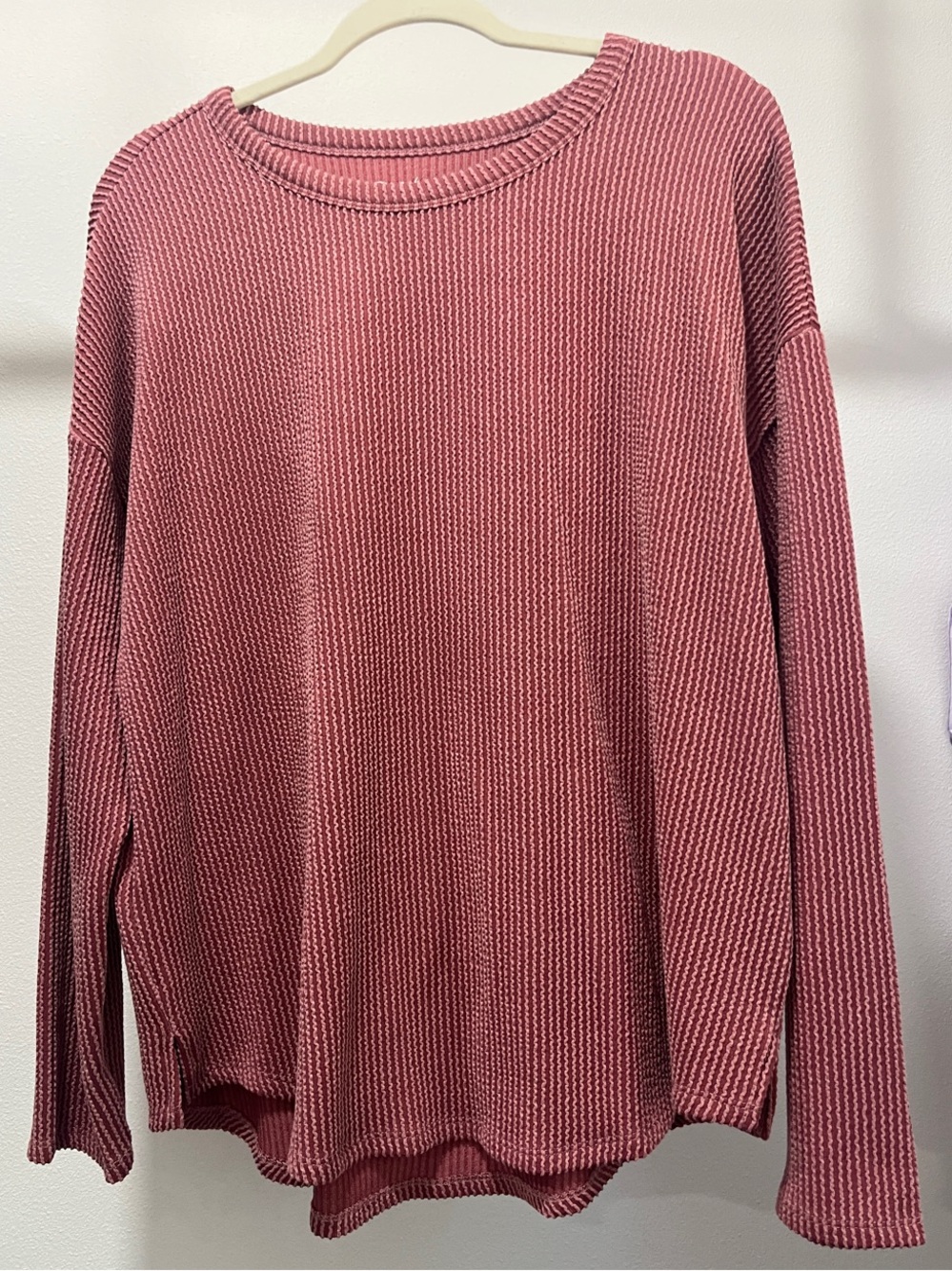 Relaxed Ribbed Crewneck Top in Dusty Rose
